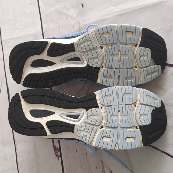 New Balance 880 sneakers, gym shoes, light blue, women's size 12 - Picture 7 of 14